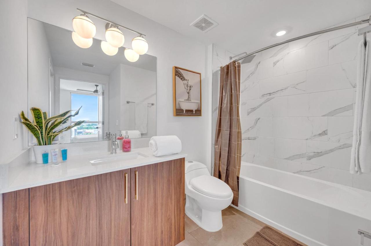 Beautiful Property With King Bed & Free Parking Miami Exterior foto