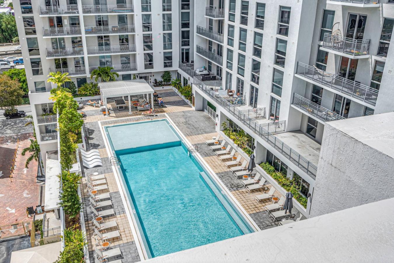 Beautiful Property With King Bed & Free Parking Miami Exterior foto