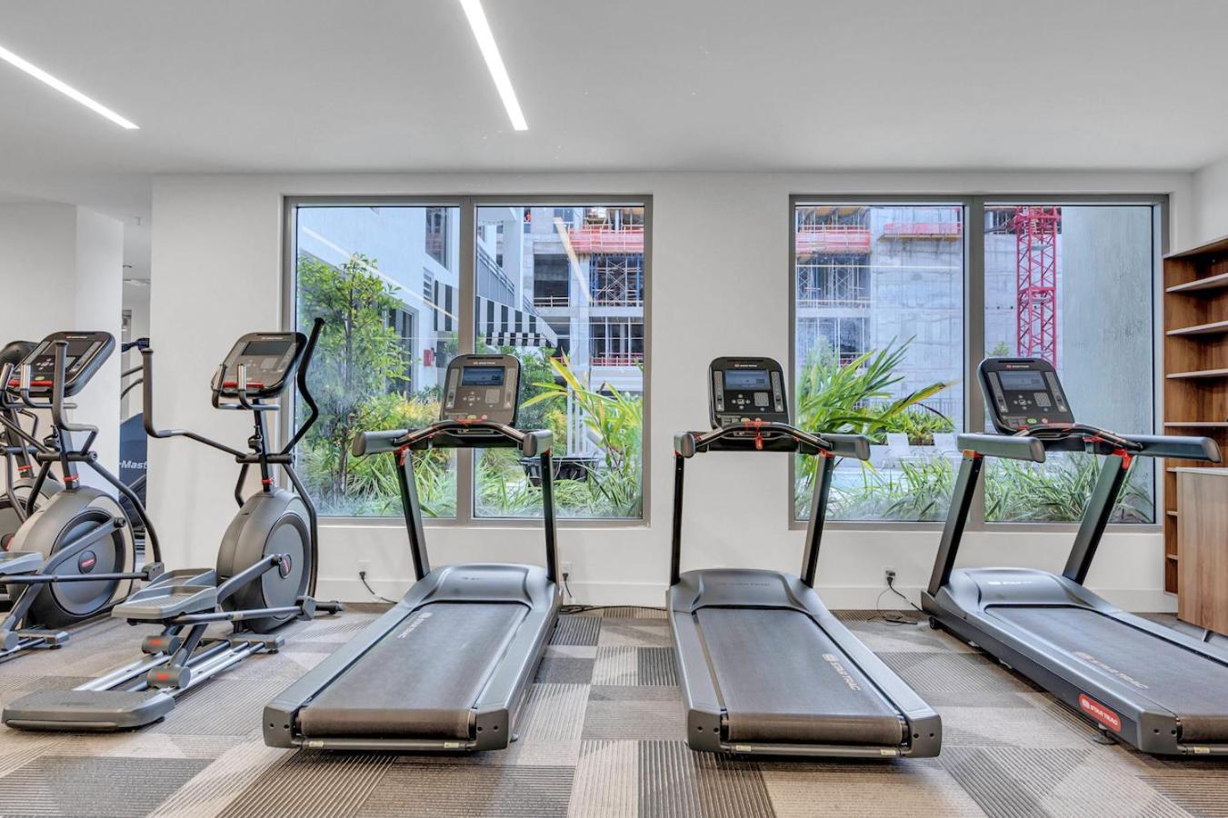 Beautiful Property With King Bed & Free Parking Miami Exterior foto