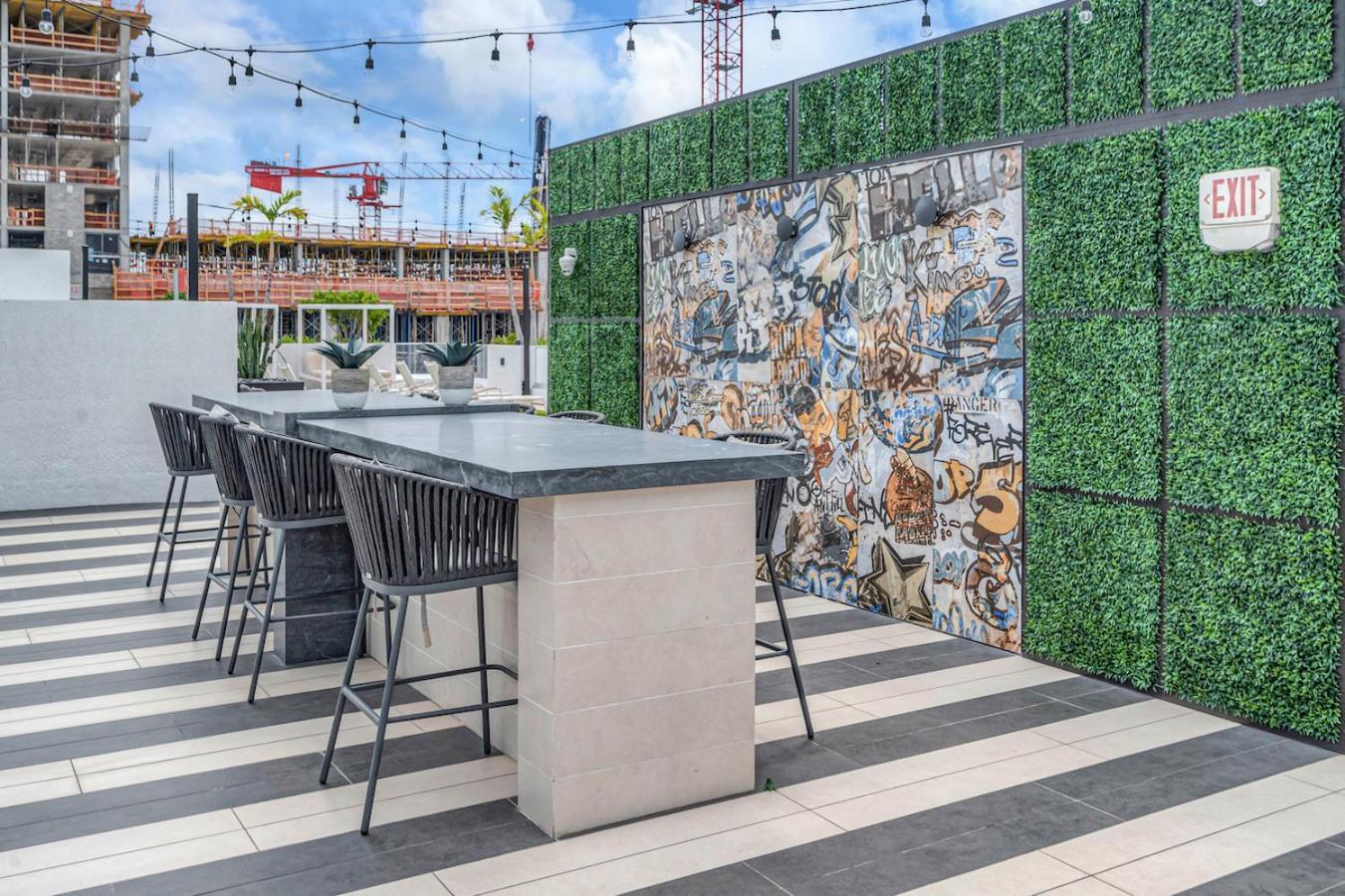 Beautiful Property With King Bed & Free Parking Miami Exterior foto